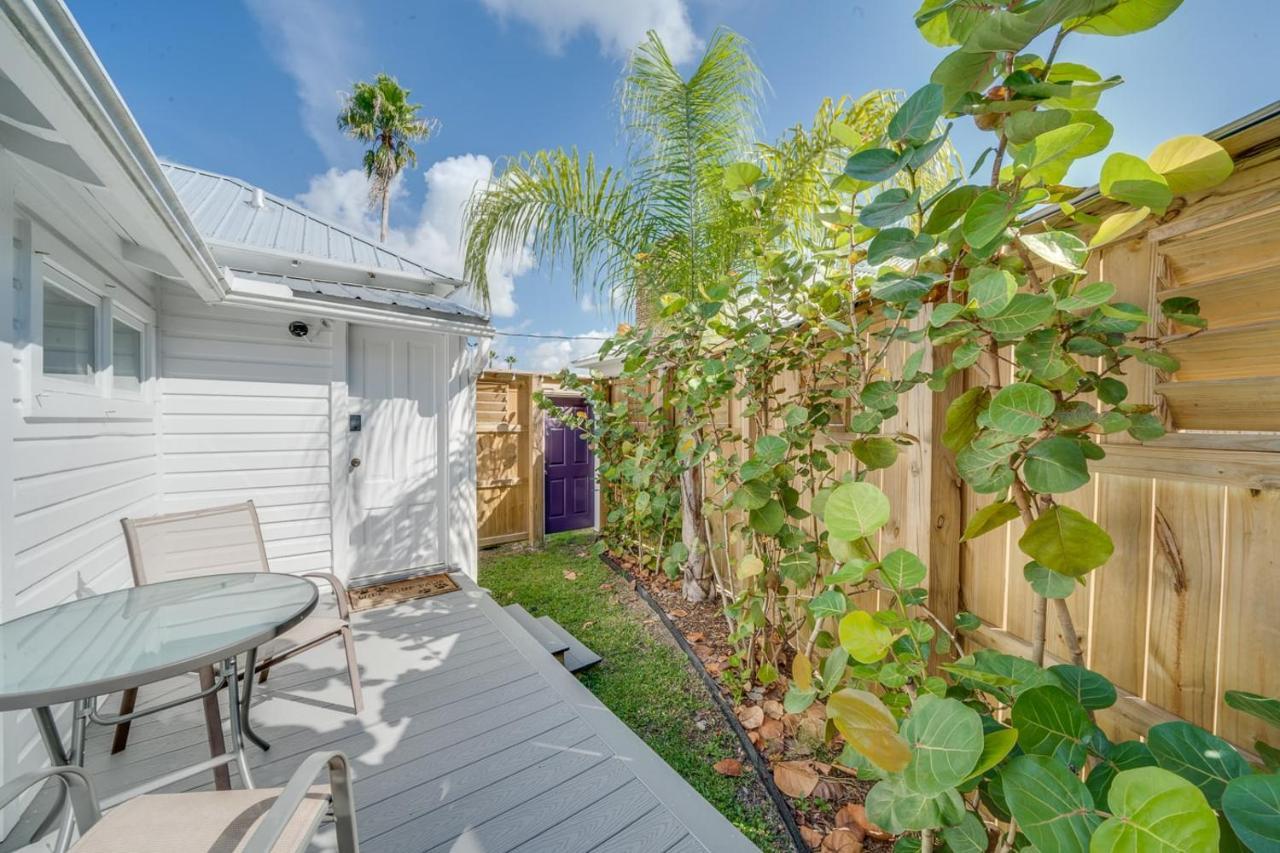 Updated Early 1900S 2Br Cottage Walking Distance To Downtown With Onsite Parking Saint Augustine Exterior foto